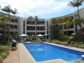  Placid Waters Holiday Apartments  Бонгари